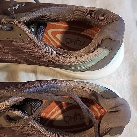 Ryan 10.5 re-sorb excellent condition - Picture 3 of 7